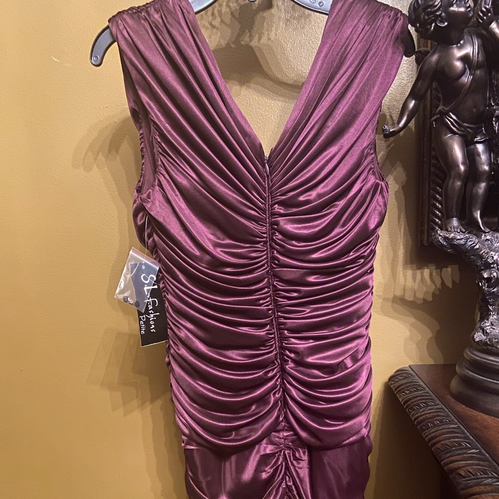 S.L Fashion Rushed Dress - Picture 2 of 8